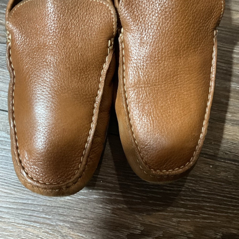 Elegant Tan Leather Slip-On Loafers